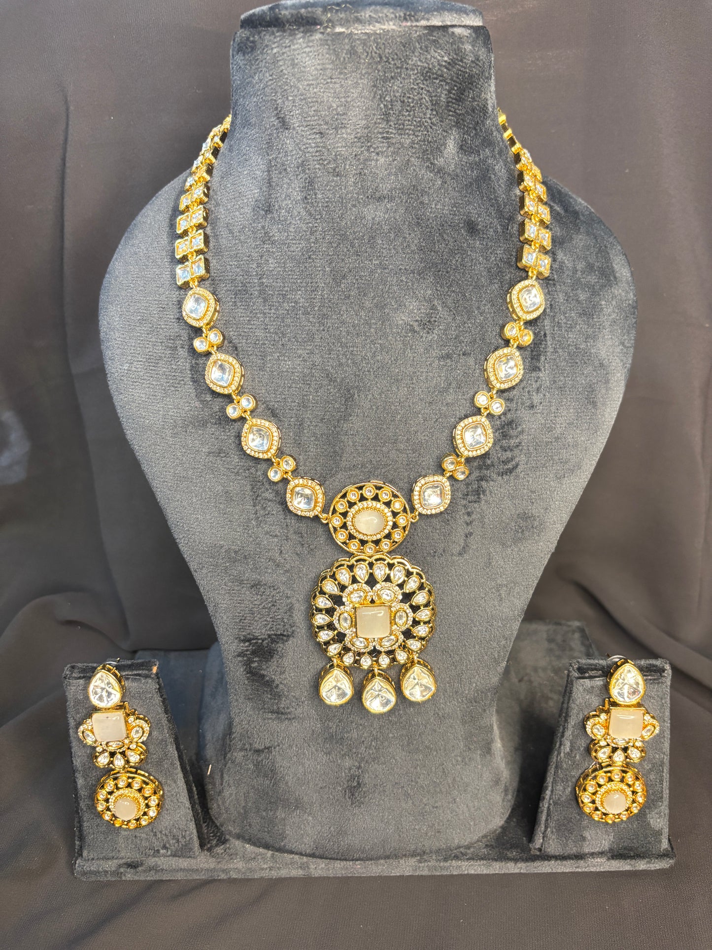 Golden Polki Jewelry Set