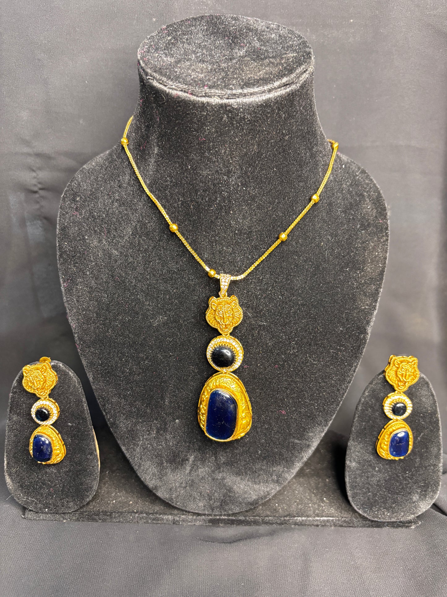 Gold-Tone Jewelry Set with Blue Stones