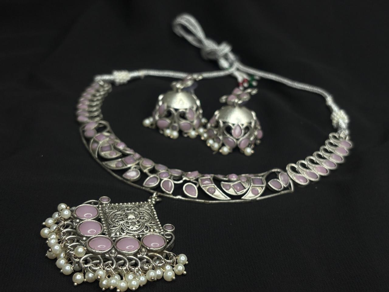 Elegant Silver Jewellery 