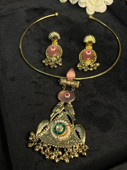 Ornate Gold Necklace and Earrings