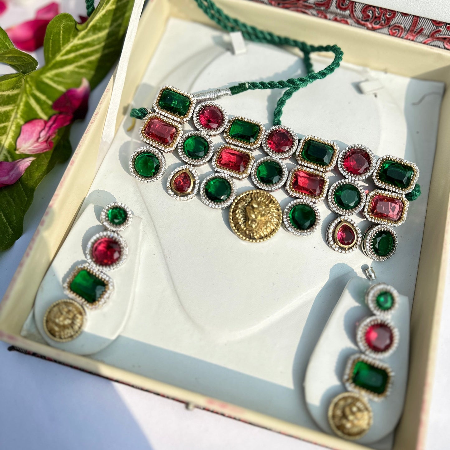 Unmatched Green and Ruby Choker Necklace