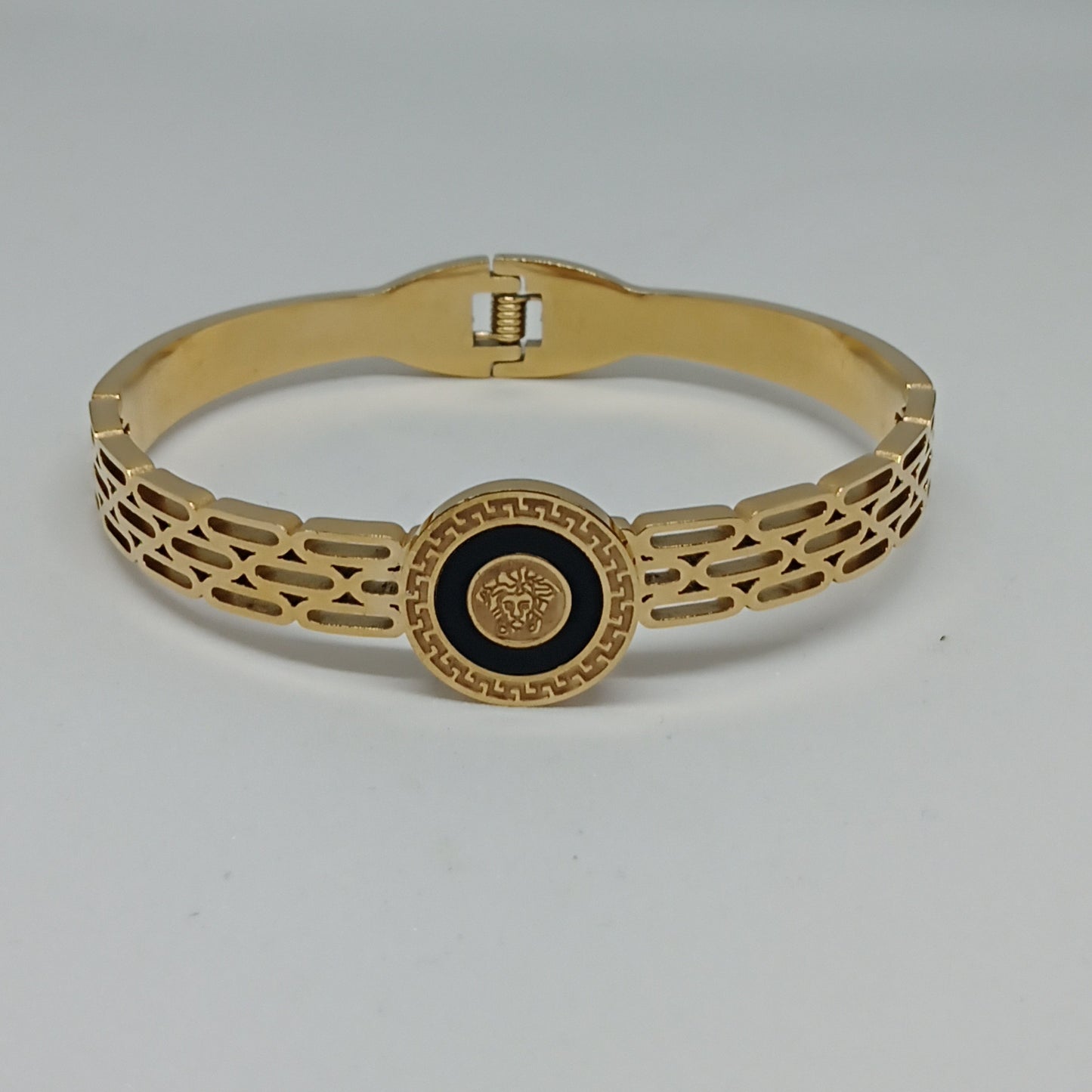 Round Watch Dial Luxury Bracelet