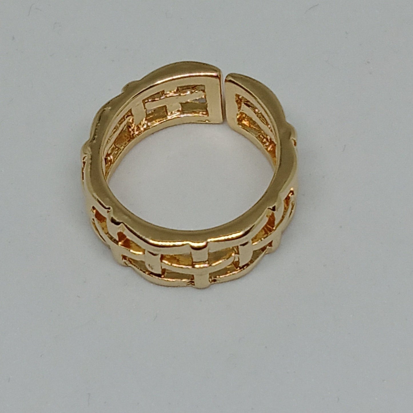 Fine Golden Net Ring